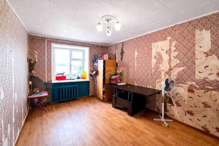 2-комн квартира улица Петина, 10