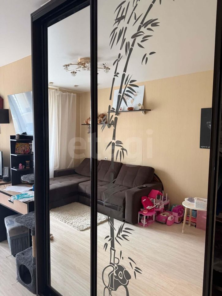 3-комн квартира улица Кирова, 57