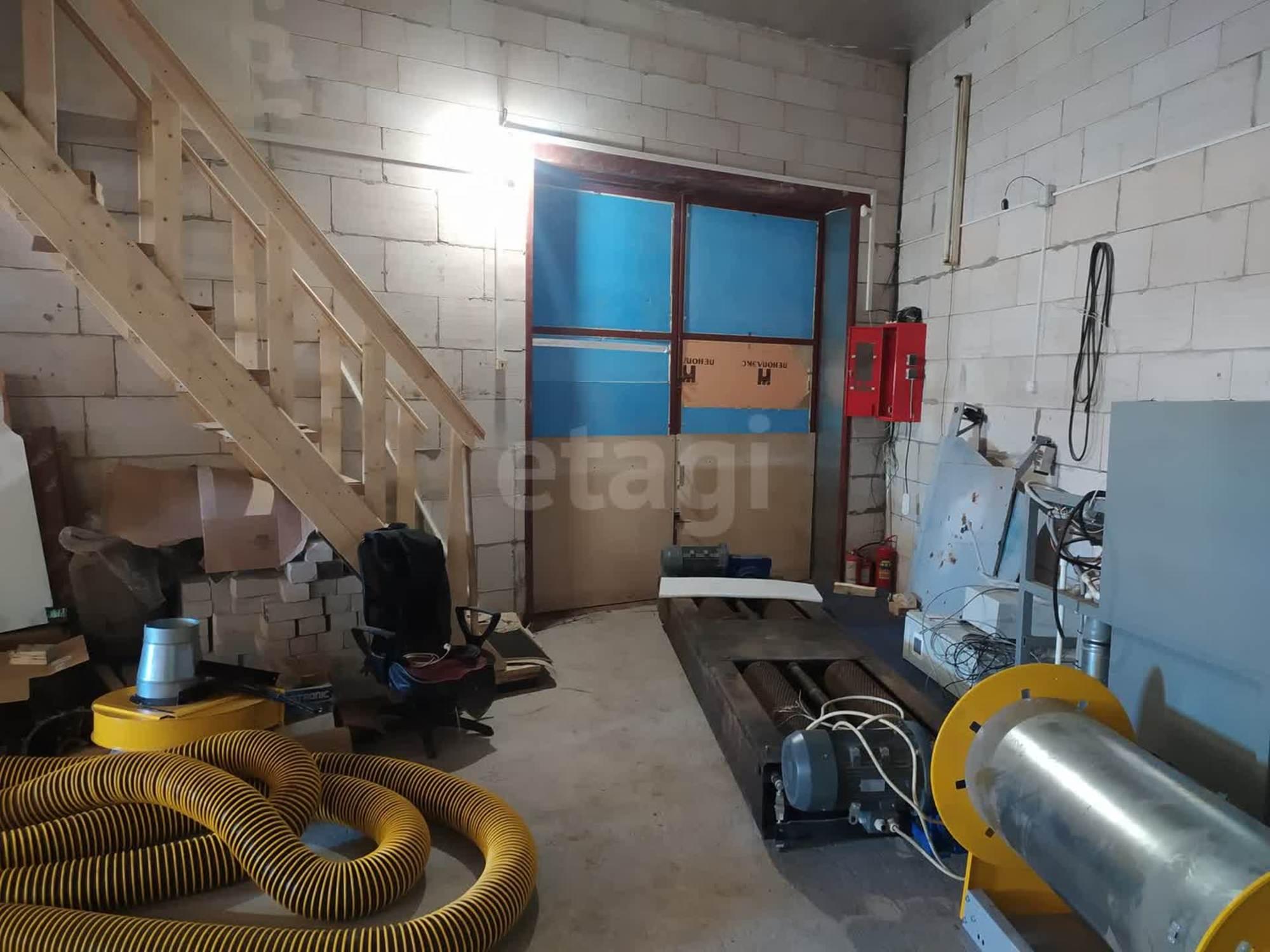 Купить гараж, место в паркинге за 3 000 000 рублей на улица Гагарина, 88а