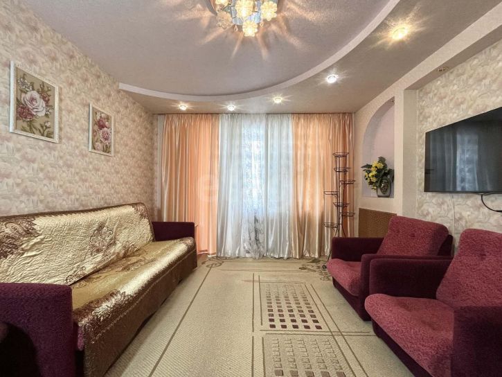 3-комн квартира улица Маршала Конева, 2