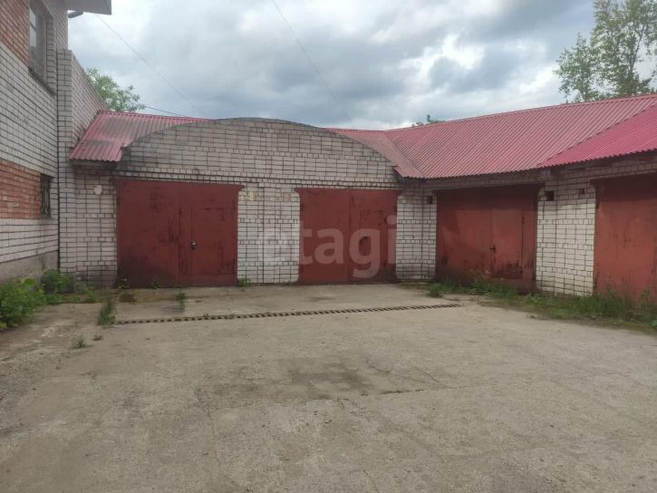 Гараж/парковка Пригородная улица, 9