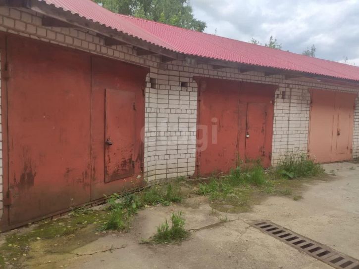Гараж/парковка Пригородная улица, 9