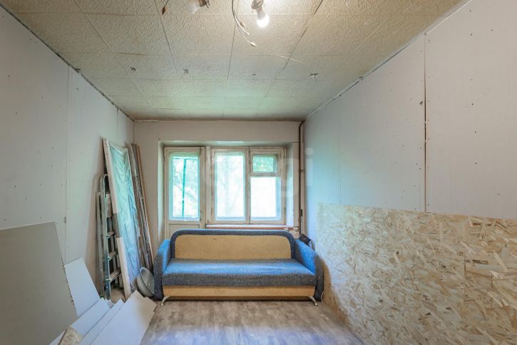 2-комн квартира улица Карла Маркса, 3