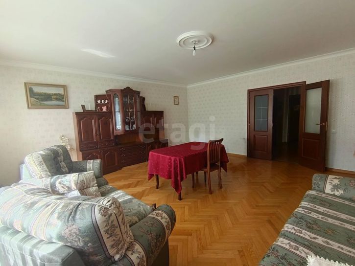 3-комн квартира Ленинградская улица, 40а