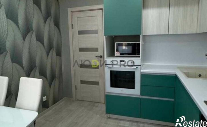 3-комн квартира ул Лётчика Каберова, 3а,  д. 3а
