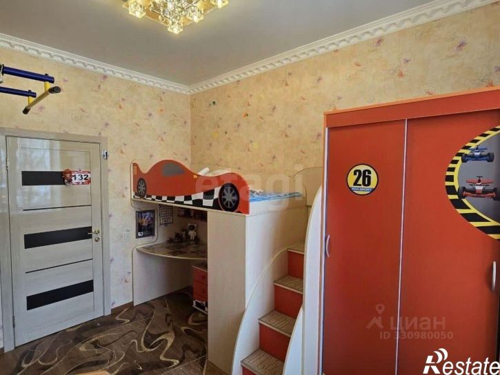 3-комн квартира улица Гагарина, 2А к5,  д. 2А к5