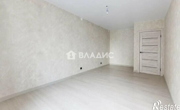 3-комн квартира улица Гагарина, 80А к2,  д. 80А к2