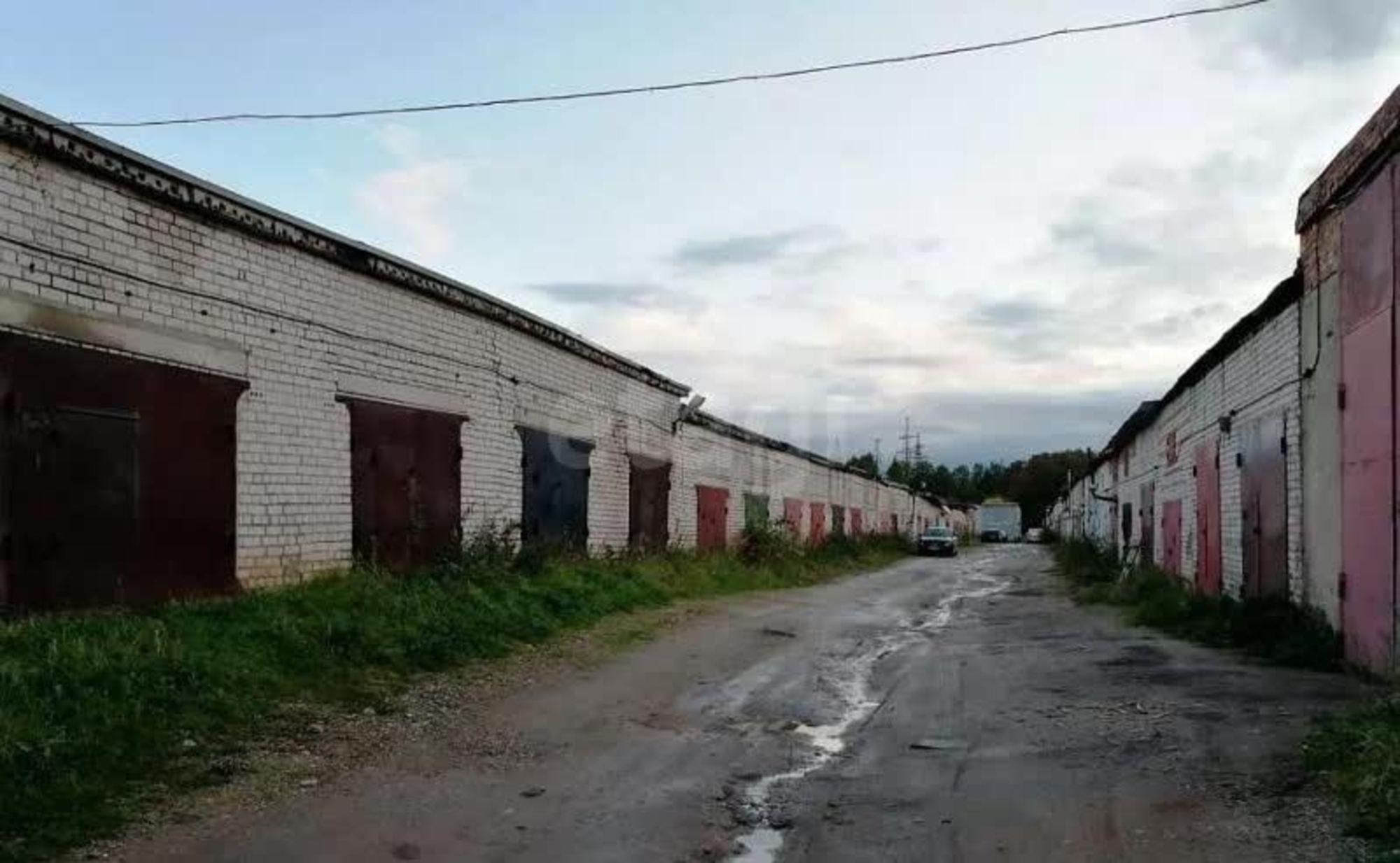 Купить гараж, место в паркинге за 1 300 000 рублей на улица Гагарина, 93ас2/26