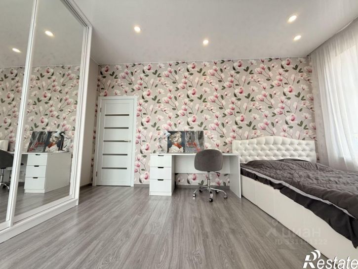 3-комн квартира ул Одесская, 8,  д. 8