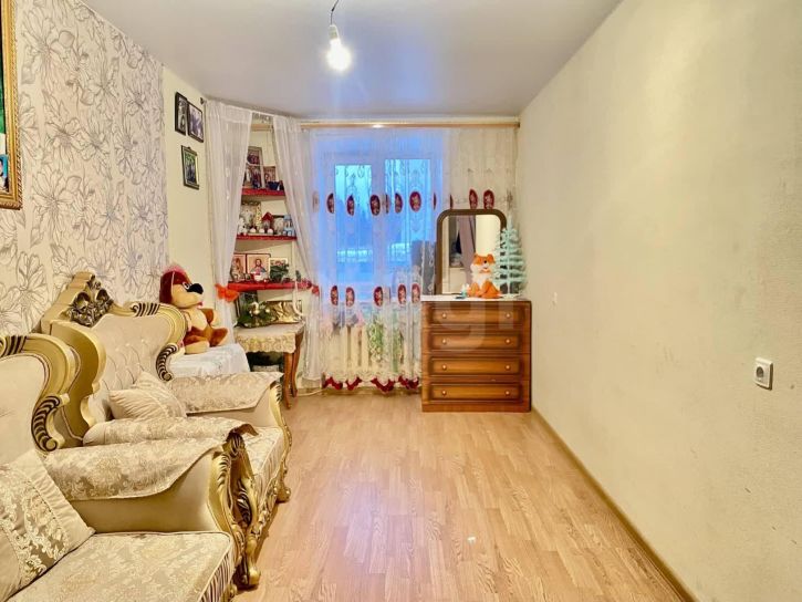 2-комн квартира улица Космонавта Беляева, 32к2