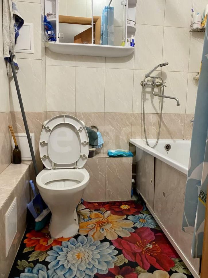 2-комн квартира улица Космонавта Беляева, 32к2