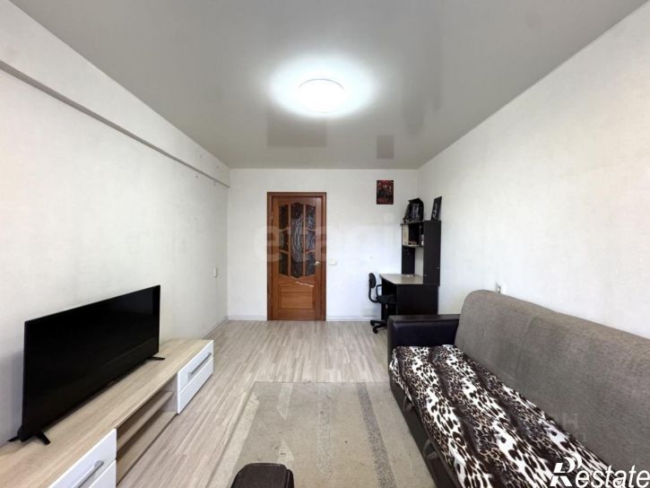 2-комн квартира улица Петина, 13,  д. 13