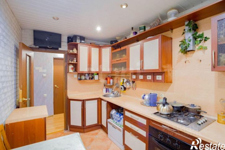 3-комн квартира ул Маршала Конева, 8б,  д. 8б