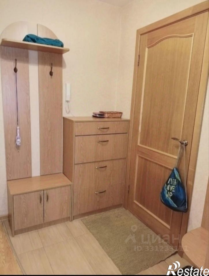 2-комн квартира улица Солодунова, 37,  д. 37