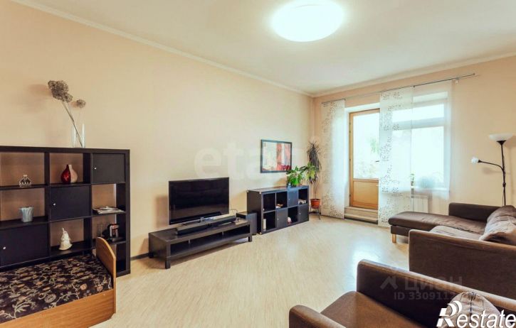 5-комн квартира Новгородская улица, 9В,  д. 9В
