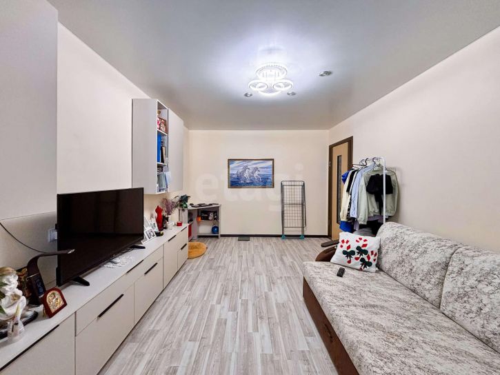 2-комн квартира Старое шоссе, 2