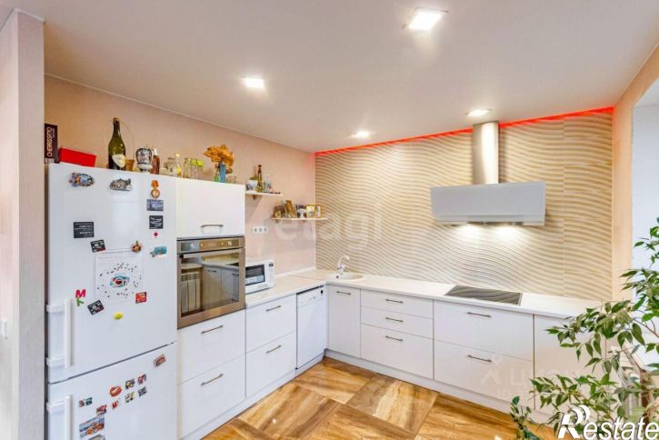 2-комн квартира улица Гагарина, 80,  д. 80