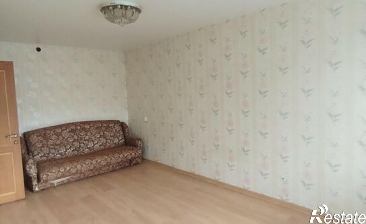 3-комн квартира 1-й микрорайон ГПЗ-23, 10к2