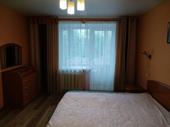 3-комн квартира улица Маршала Конева, 12а