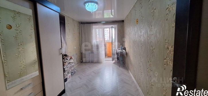 4-комн квартира Ленинградская улица, 93,  д. 93