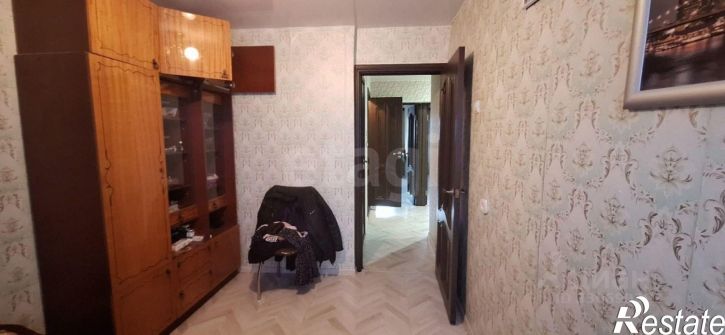 4-комн квартира Ленинградская улица, 93,  д. 93