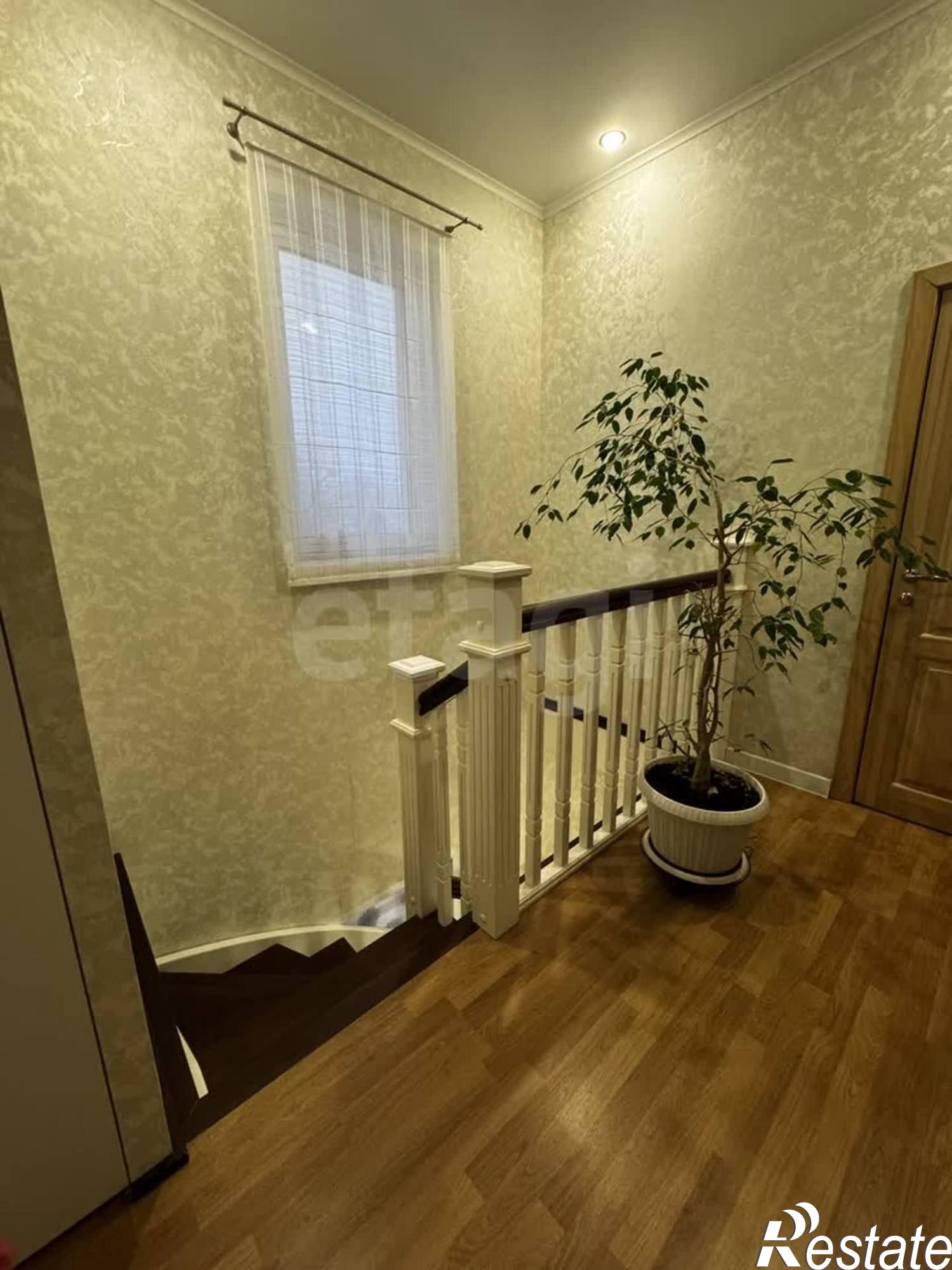 Купить дачу, дом, коттедж за 26 000 000 рублей на улица Чкалова