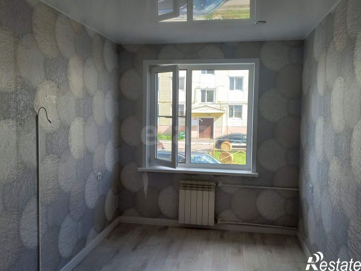 2-комн квартира улица Строителей, 18
