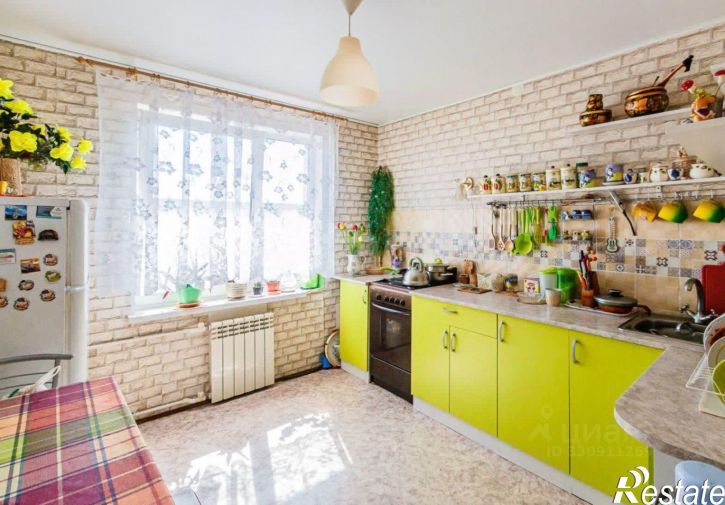 3-комн квартира улица Строителей, 18,  д. 18