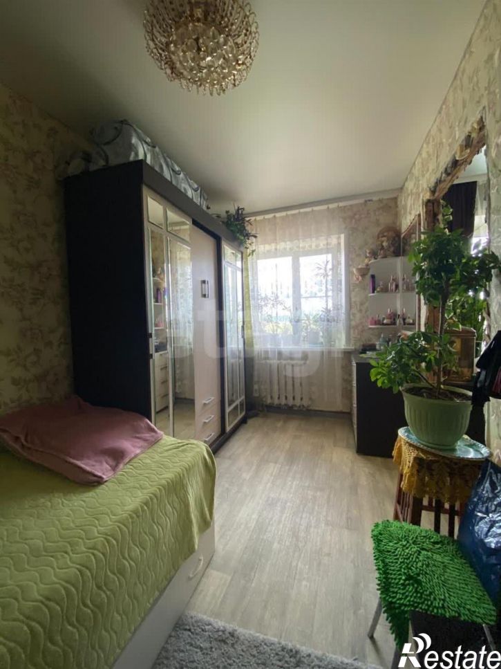 3-комн квартира улица Александра Клубова, 60а