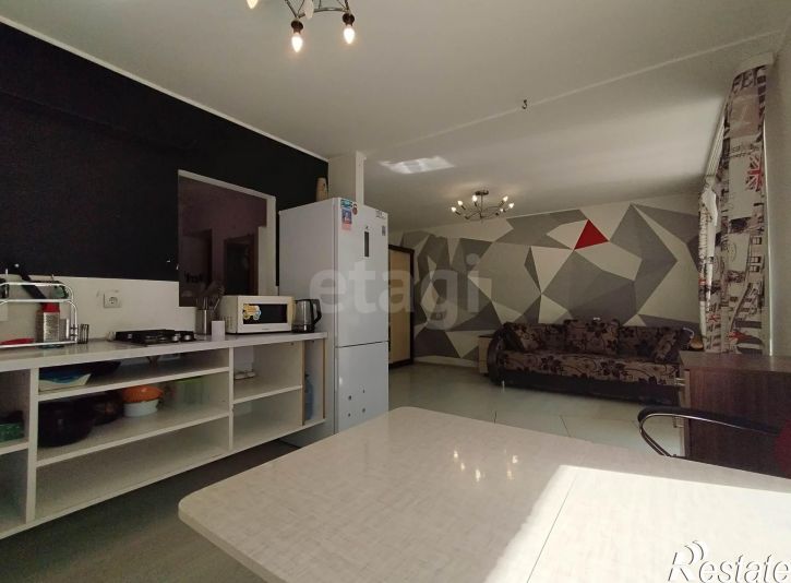 2-комн квартира улица Возрождения, 36