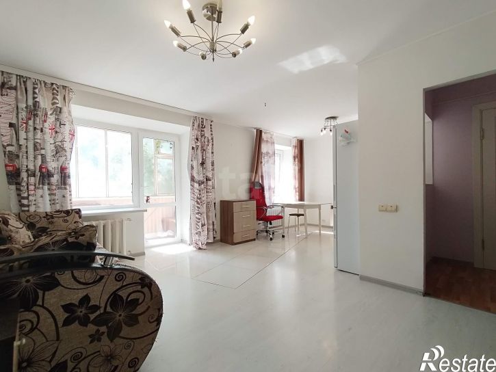 2-комн квартира улица Возрождения, 36