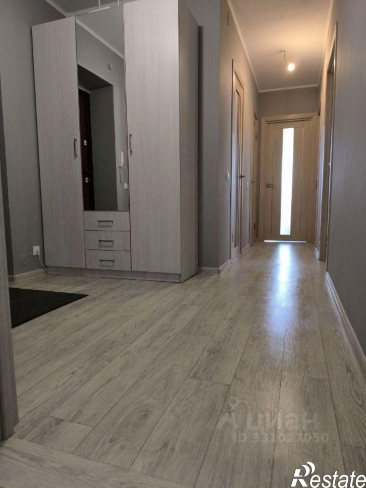 3-комн квартира ул Лётчика Каберова, 1а,  д. 1а