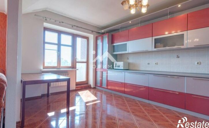 3-комн квартира ул Леденцова, 10б,  д. 10б