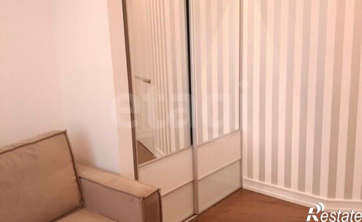 2-комн квартира ул Лаврова, 13,  д. 13