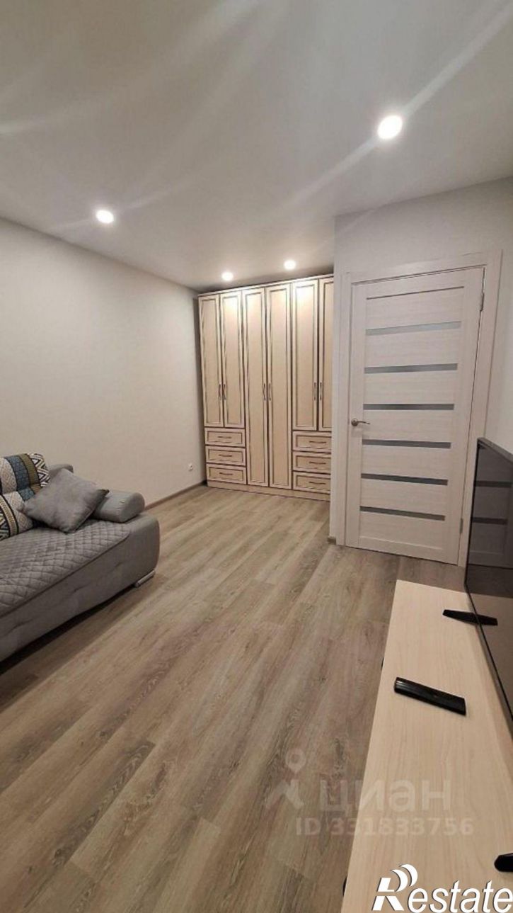 1-комн квартира Новгородская улица, 42 к2