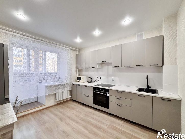 1-комн квартира улица Гагарина, 80ак2