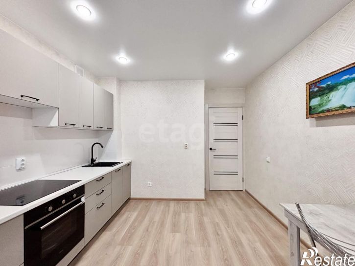 1-комн квартира улица Гагарина, 80ак2