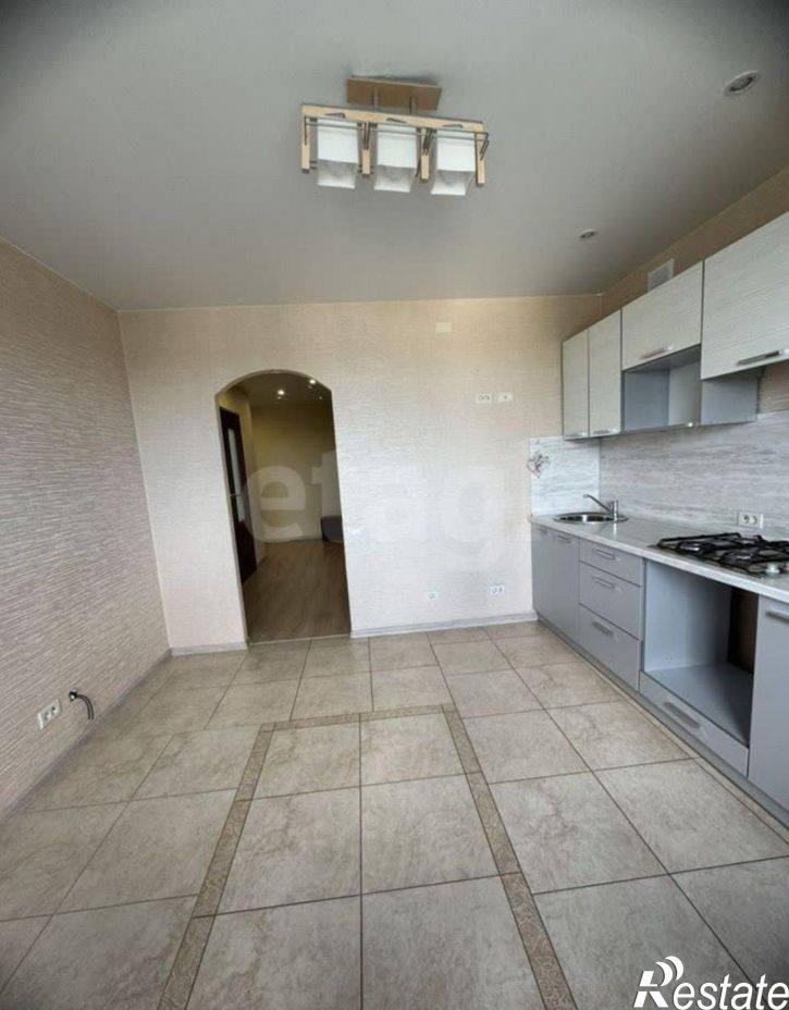 2-комн квартира улица Гагарина, 23