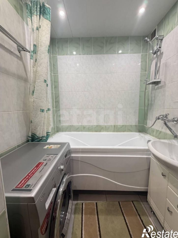 2-комн квартира улица Кирова, 38