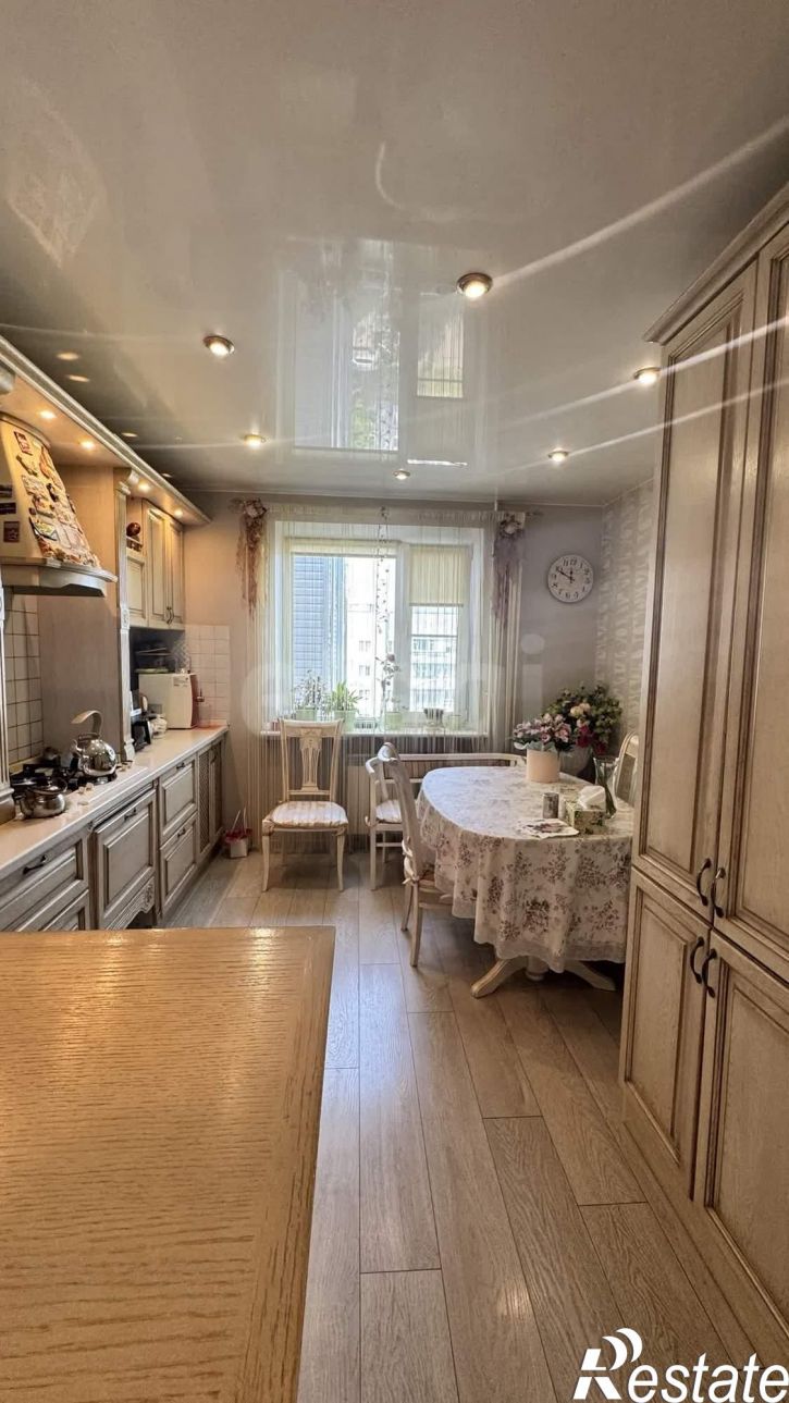 3-комн квартира Ярославская улица, 23