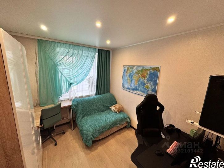 3-комн квартира ул Возрождения, 82,  д. 82