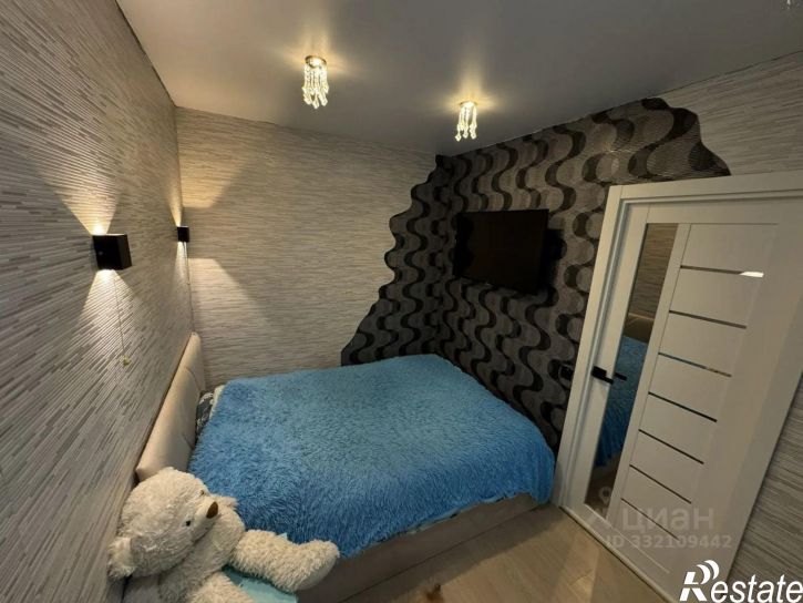 3-комн квартира ул Возрождения, 82,  д. 82