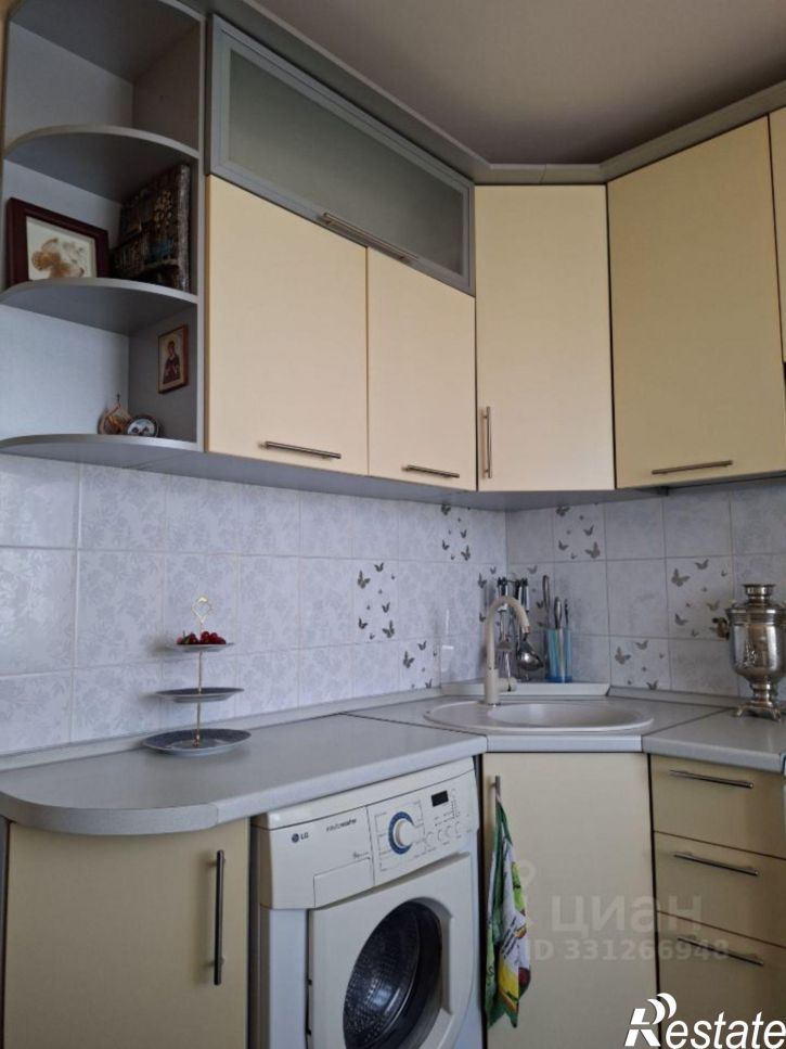2-комн квартира Окружное шоссе, 17,  д. 17