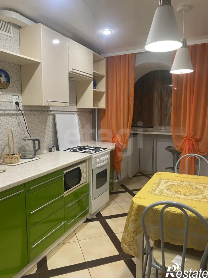 2-комн квартира Паровозный переулок, 36
