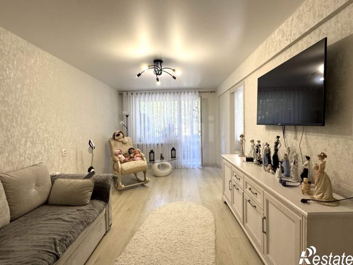 2-комн квартира Новгородская улица, 9г