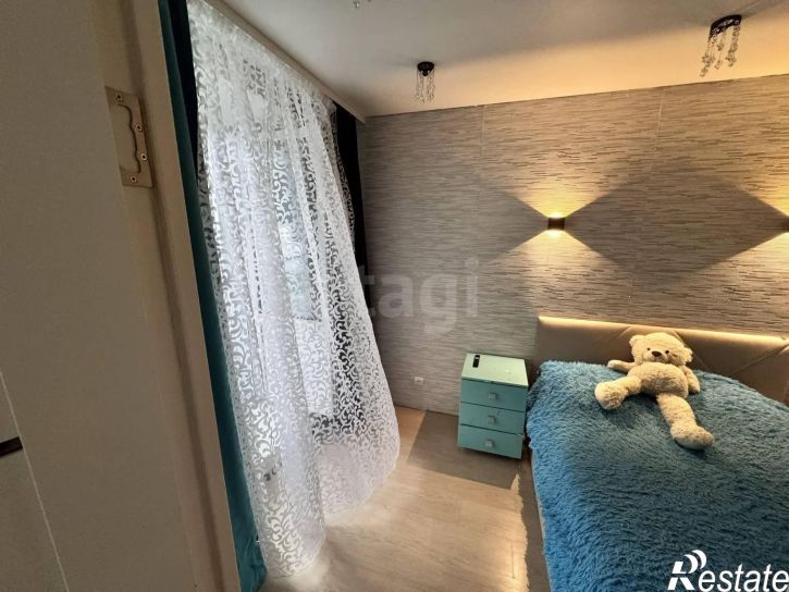 3-комн квартира улица Возрождения, 82