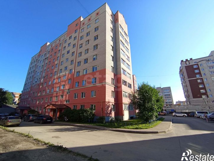 2-комн квартира улица Петина, 8б