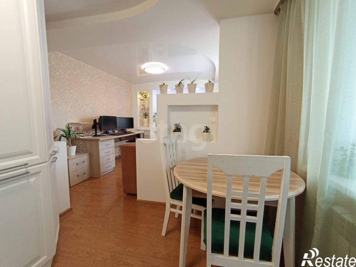 2-комн квартира улица Петина, 8б