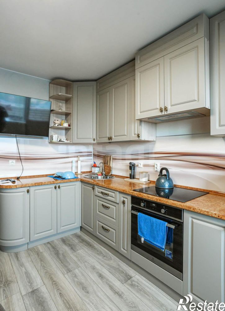 1-комн квартира улица Гагарина, 80ак4