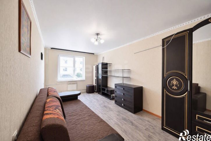 2-комн квартира улица Строителей, 18